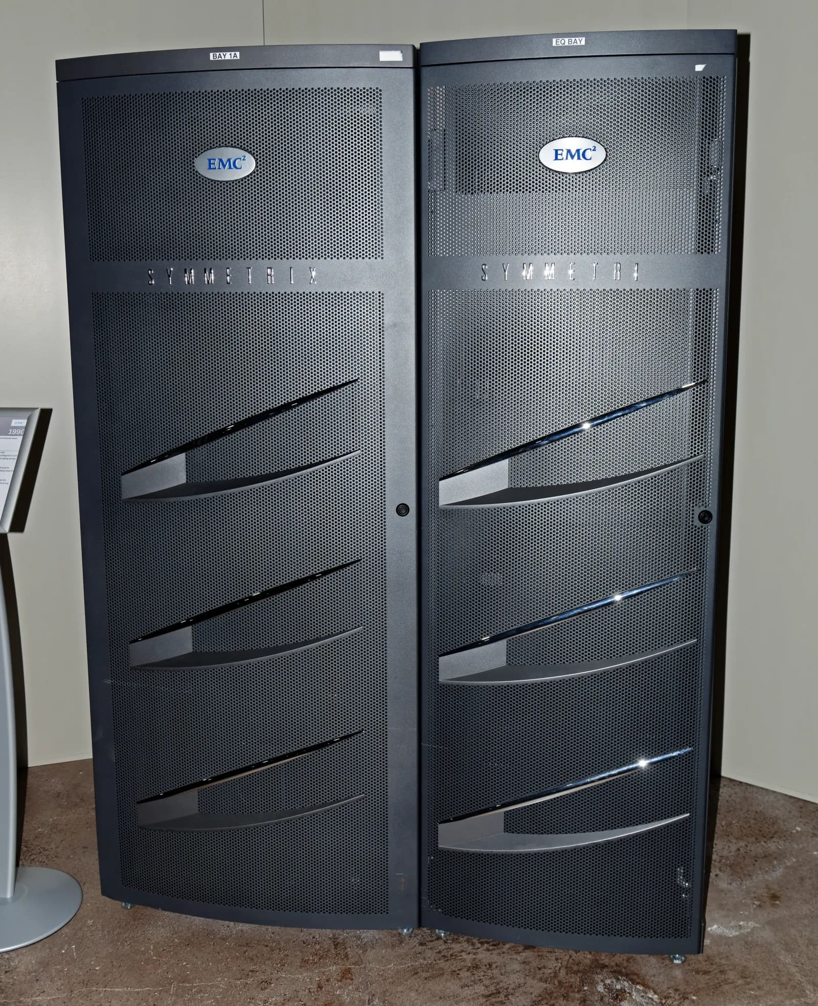 Dell PowerMax Architecture Deep Dive: Nodes, NVMe, and SRDF (2026)