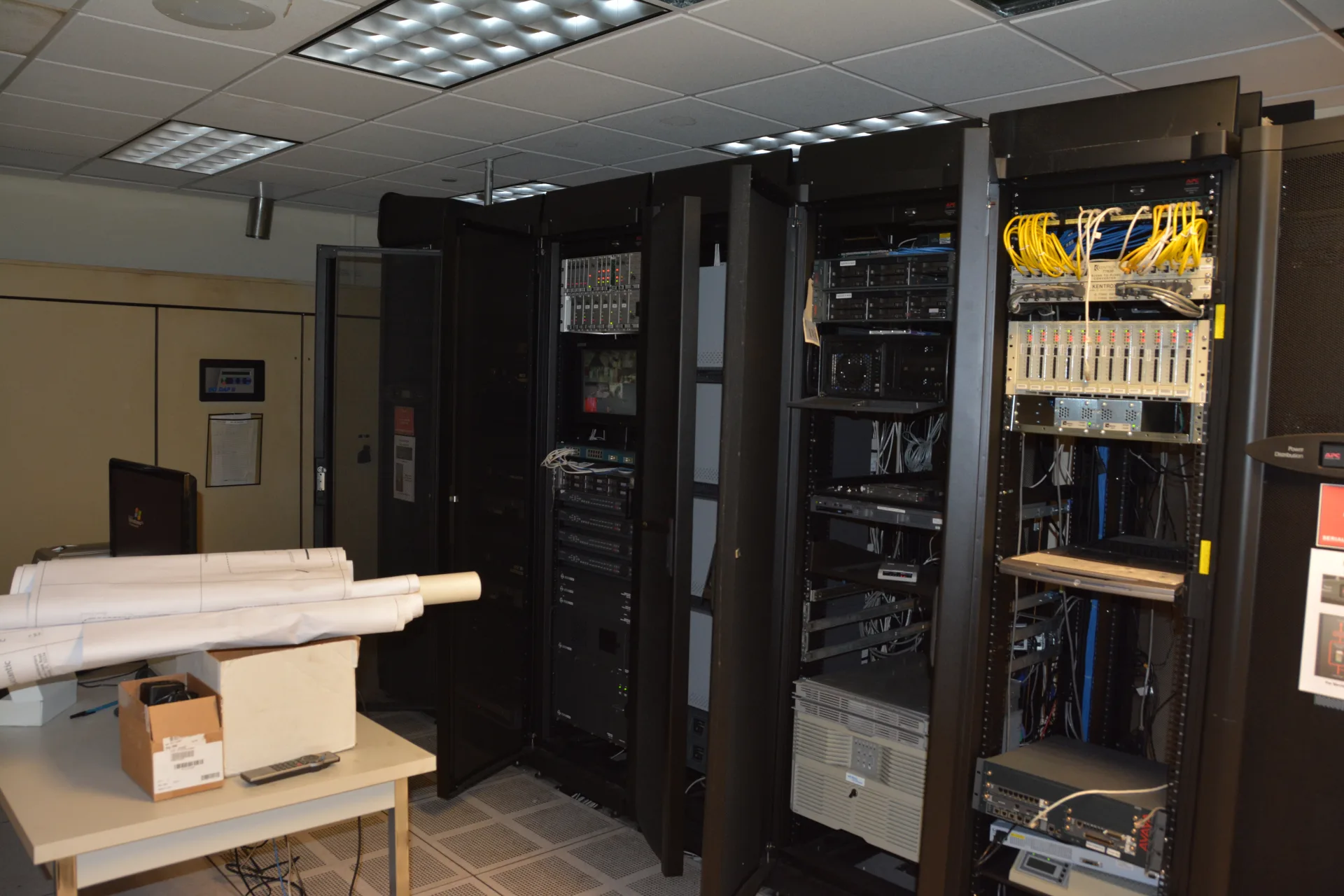 VMware ESXi Kurulumu Nasıl Yapılır? Adım Adım Rehber (2025)