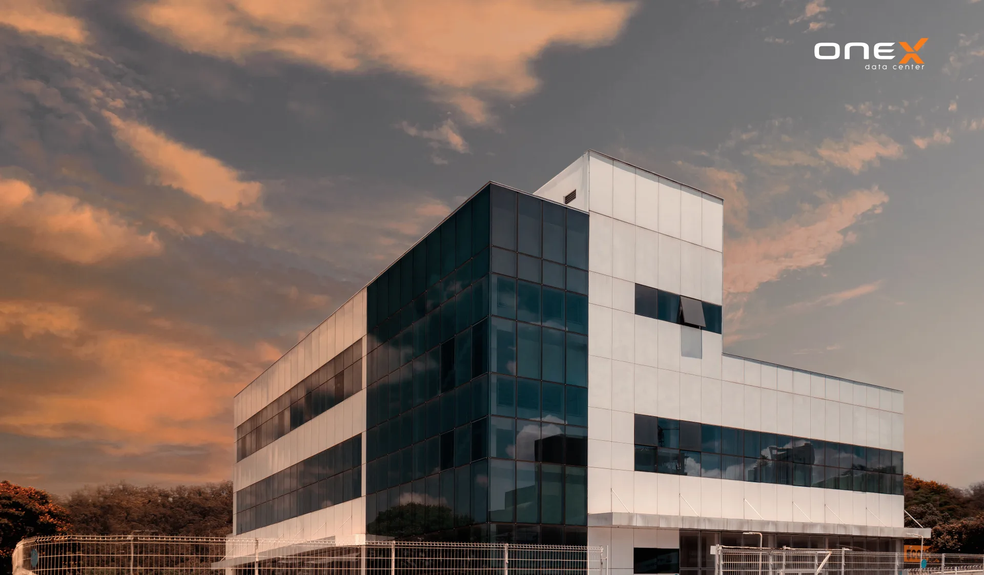 What Is VMware Fault Tolerance? (2026 Guide)