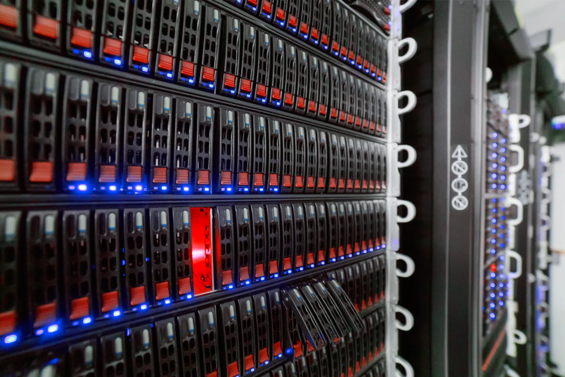 What Is VMware NIC Teaming? (2025)