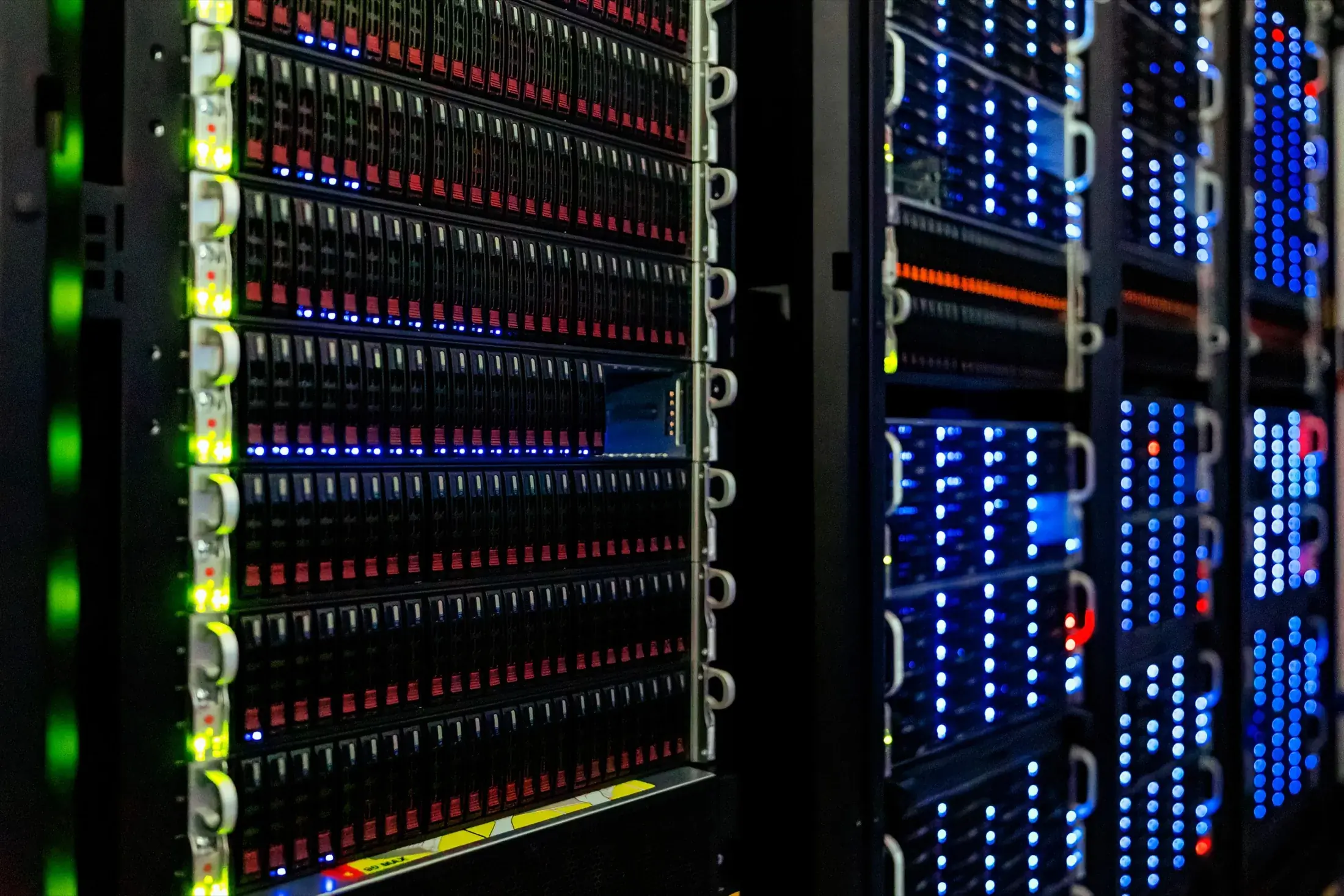 Specialist monitoring database security and capacity indicators