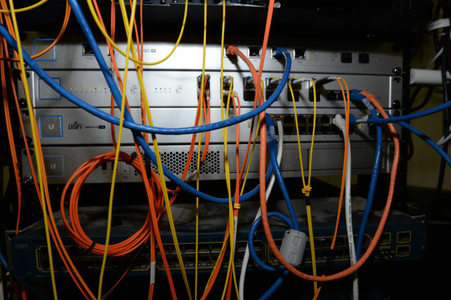 VMware APD rehberi için storage ve ağ ekipmanı görseli