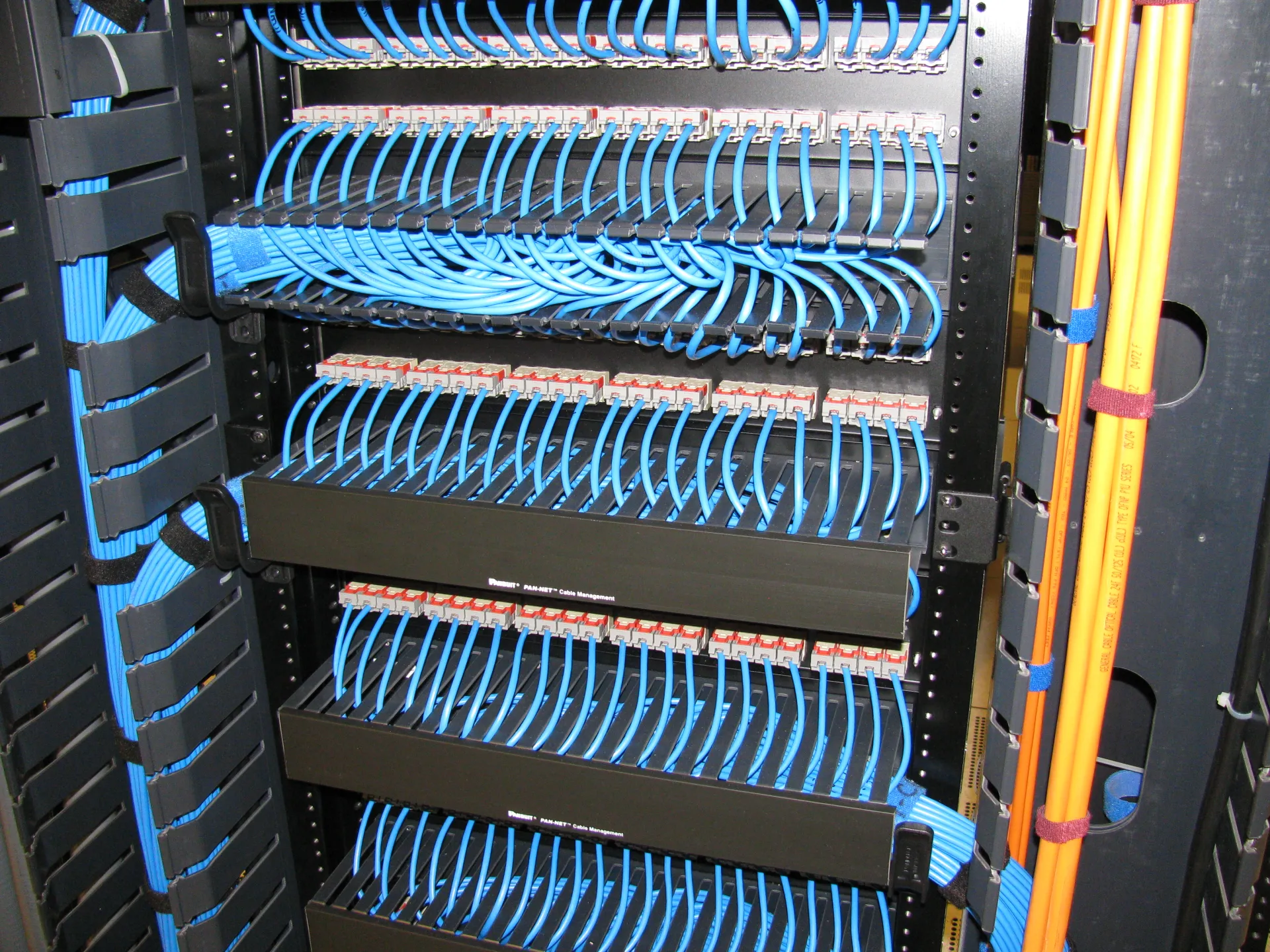 Datacenter image for a VMware VM clone guide